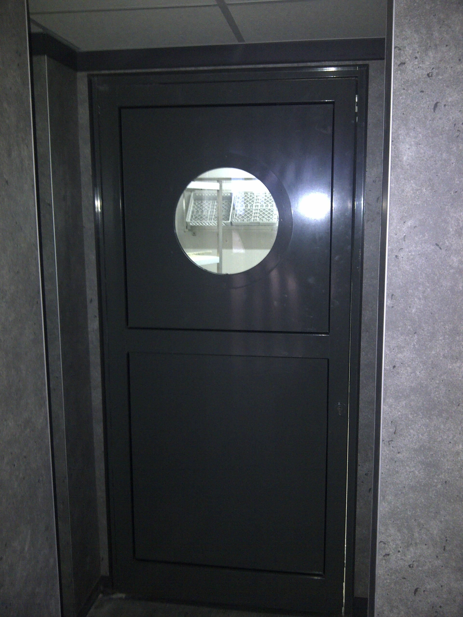 Маятниковая, стекло круг